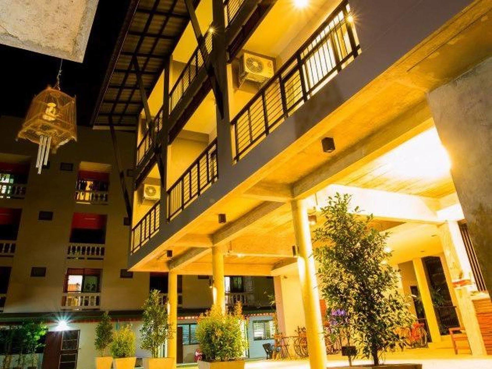 Palmari Boutique Hotel Ban Nua Khlong Екстериор снимка